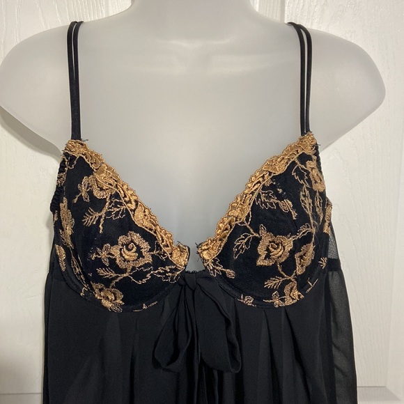 SOLD! Delicates Nightie Top - Picture 3 of 5